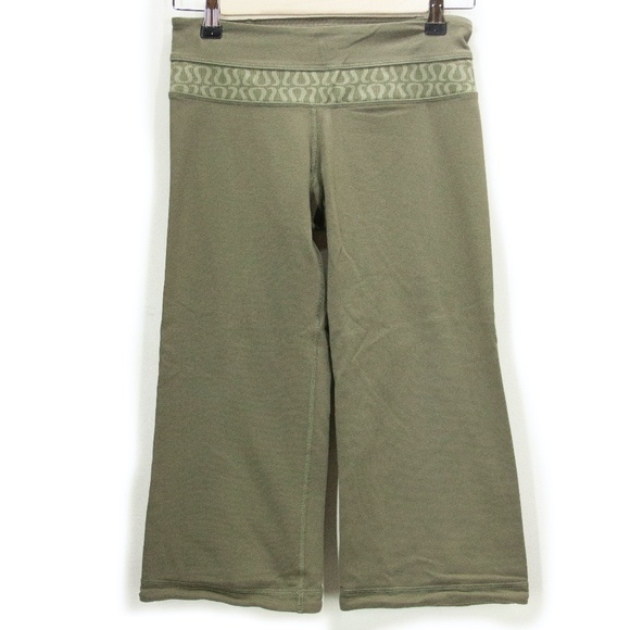 Lululemon Logo Waist Green Crop Leggings | Size 4 - Picture 1 of 6